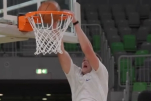 湖人vs东契奇直播_NBA高清免费观看_湖人vs东契奇比赛回放视频集锦