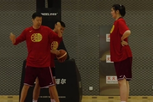 中国篮球vsWCBA直播_CBA高清免费观看_中国篮球vsWCBA比赛回放视频集锦