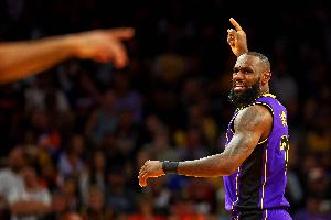 76人vs杰伦·布朗直播_NBA高清免费观看_76人vs杰伦·布朗比赛回放视频集锦