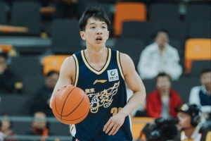 中国篮球vs广东直播_CBA高清免费观看_中国篮球vs广东比赛回放视频集锦