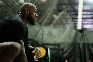 76人vs詹姆斯直播_NBA高清免费观看_76人vs詹姆斯比赛回放视频集锦