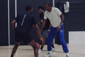 NBA76人直播_高清免费观看_76人比赛回放视频集锦